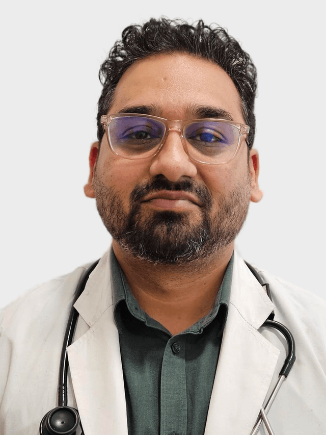 Dr Shashank Chauhan