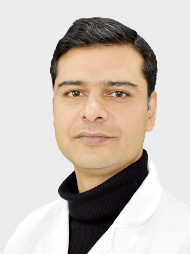 Dr Omar Bachh