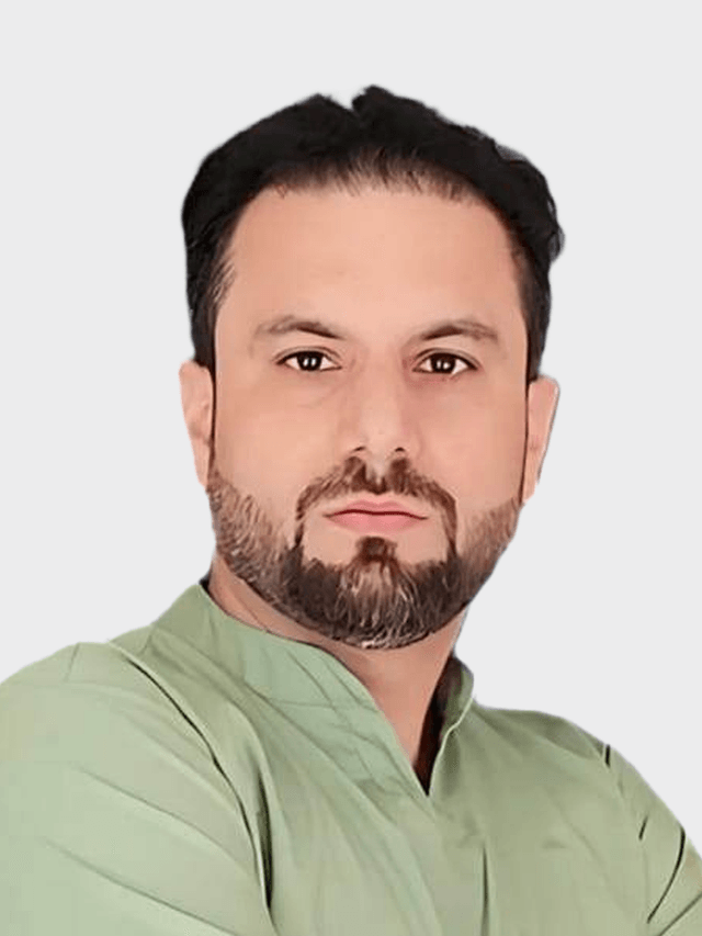 Dr Junaid   Khurshid image