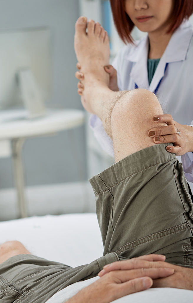 Why Choose Ujala Cygnus Hospitals for Knee Replacement Surgery