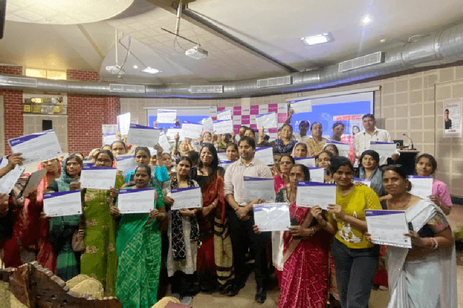 Ujala Cygnus Rainbow Hospital Agra Trains More than 70 Frontline Health Workers in AI for Community Healthcare